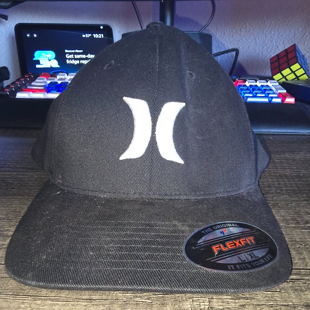 Hurley Black Flex Fit Hat (L/XL)